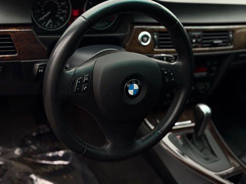 Used 2006 BMW 330xi Sedan image 30