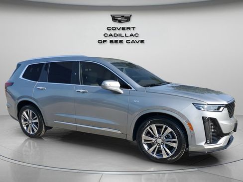 New 2025 Cadillac XT6 Premium Luxury w/ Platinum Package image 12