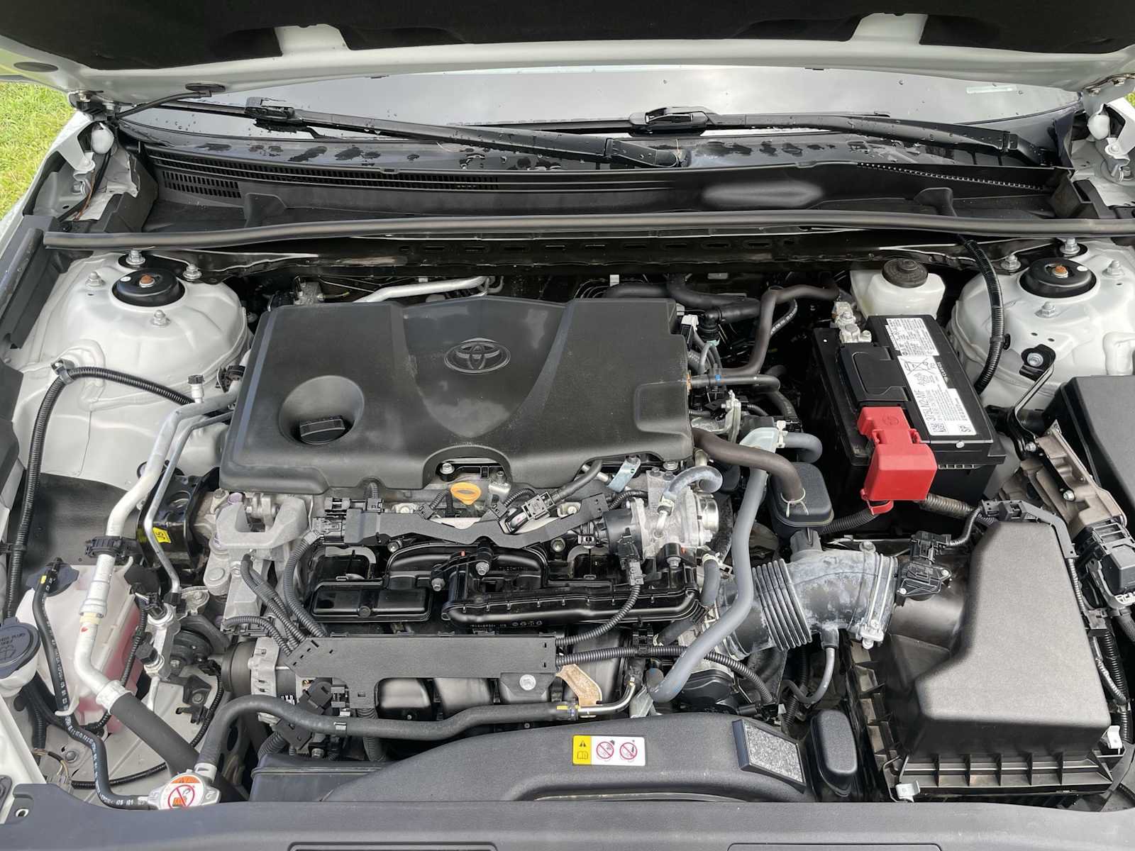 Used 2024 Toyota Camry LE FWD image 11