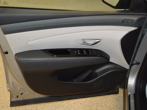Used 2026 Hyundai Tucson Limited AWD/4WD image 14