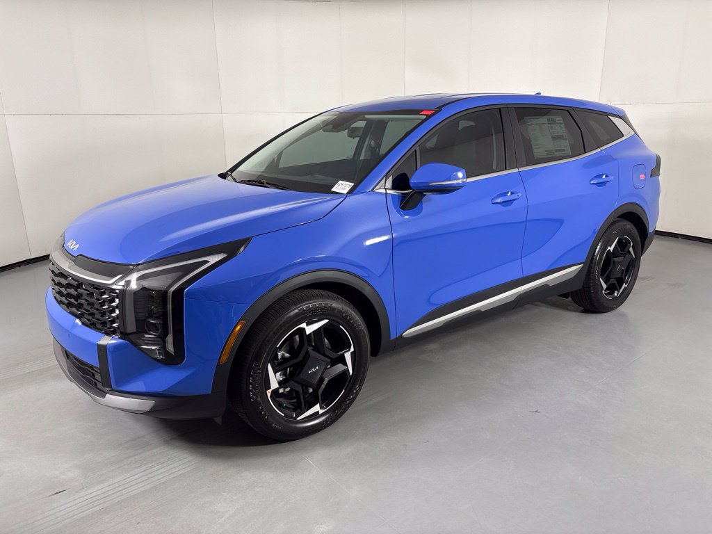 New 2026 Kia Sportage EX FWD image 4