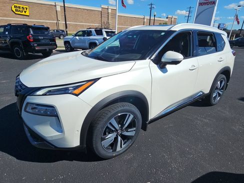 Used 2023 Nissan Rogue SL w/ SL Premium Package AWD/4WD image 7