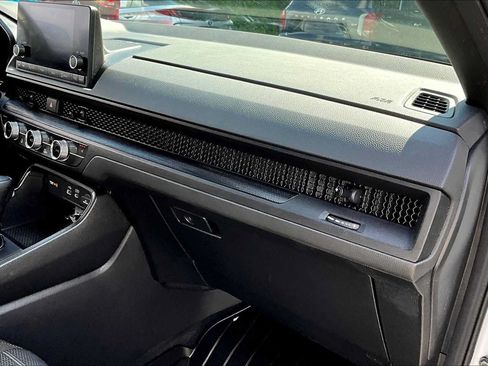 Used 2023 Honda CR-V Sport image 18