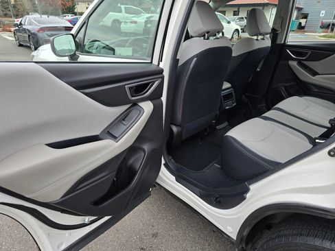 Used 2021 Subaru Forester AWD/4WD image 26