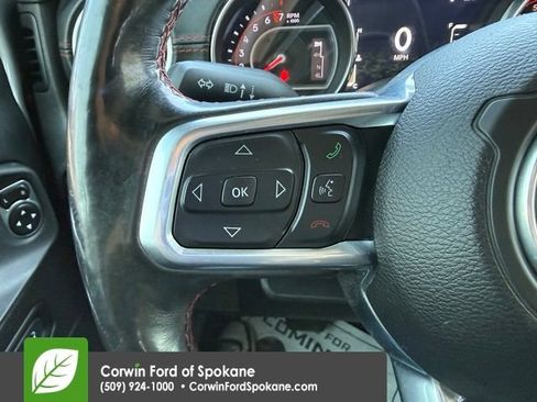 Used 2020 Jeep Gladiator Rubicon w/ Advanced Safety Group AWD/4WD image 22