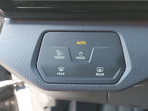 Used 2023 Volkswagen ID.4 Pro S RWD image 29