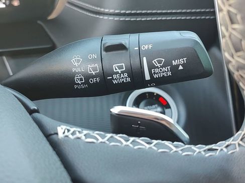 Certified 2024 Jeep Grand Cherokee Altitude image 23