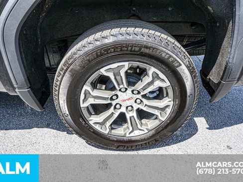Used 2025 GMC Sierra 1500 SLT RWD image 16