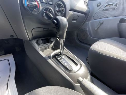 Used 2010 Kia Rio5 FWD image 14