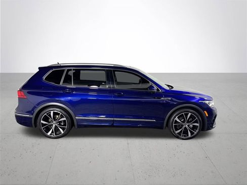 Used 2022 Volkswagen Tiguan SEL R-Line AWD/4WD image 5