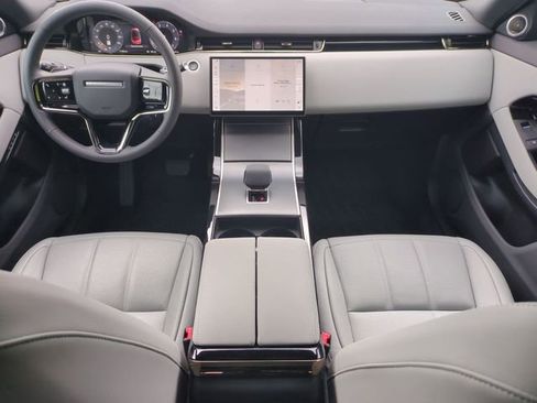 Used 2026 Land Rover Range Rover Evoque S AWD/4WD image 14