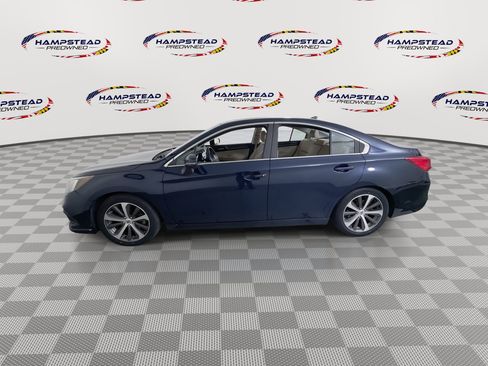 Used 2018 Subaru Legacy 3.6R Limited AWD/4WD image 5