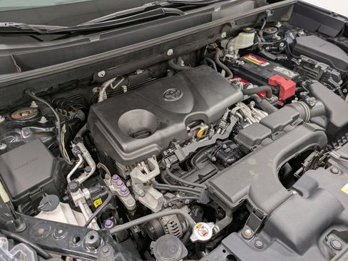 Used 2020 Toyota RAV4 XLE w/ Convenience Package AWD/4WD image 34