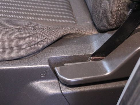 Used 2016 Ford Transit 150 XL image 19