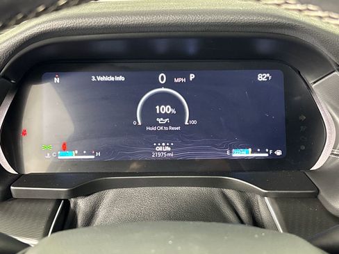 Used 2025 Jeep Grand Cherokee L Laredo image 14