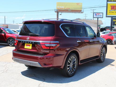 Used 2023 Nissan Armada Platinum w/ Captain's Chairs Package RWD image 5