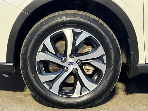 Used 2022 Subaru Outback Touring XT w/ Popular Package #2 image 38