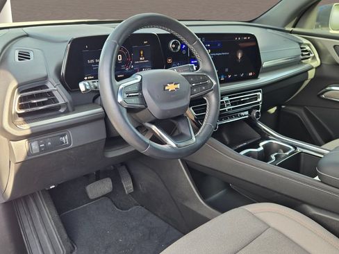 Used 2026 Chevrolet Traverse LT FWD image 26