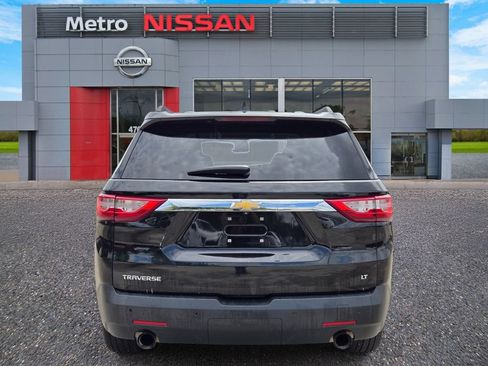 Used 2020 Chevrolet Traverse LT FWD image 5