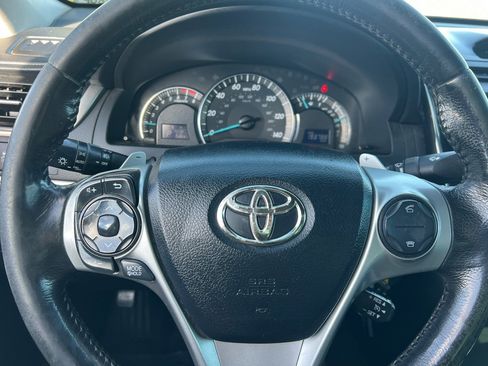 Used 2012 Toyota Camry SE image 17