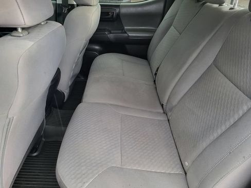 Used 2023 Toyota Tacoma SR AWD/4WD image 21