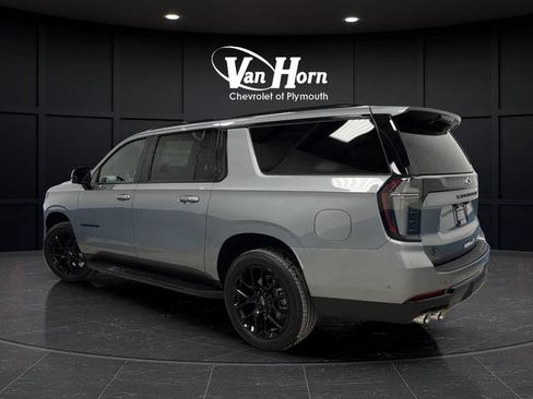 New 2026 Chevrolet Suburban RST w/ RST Capability Package image 3