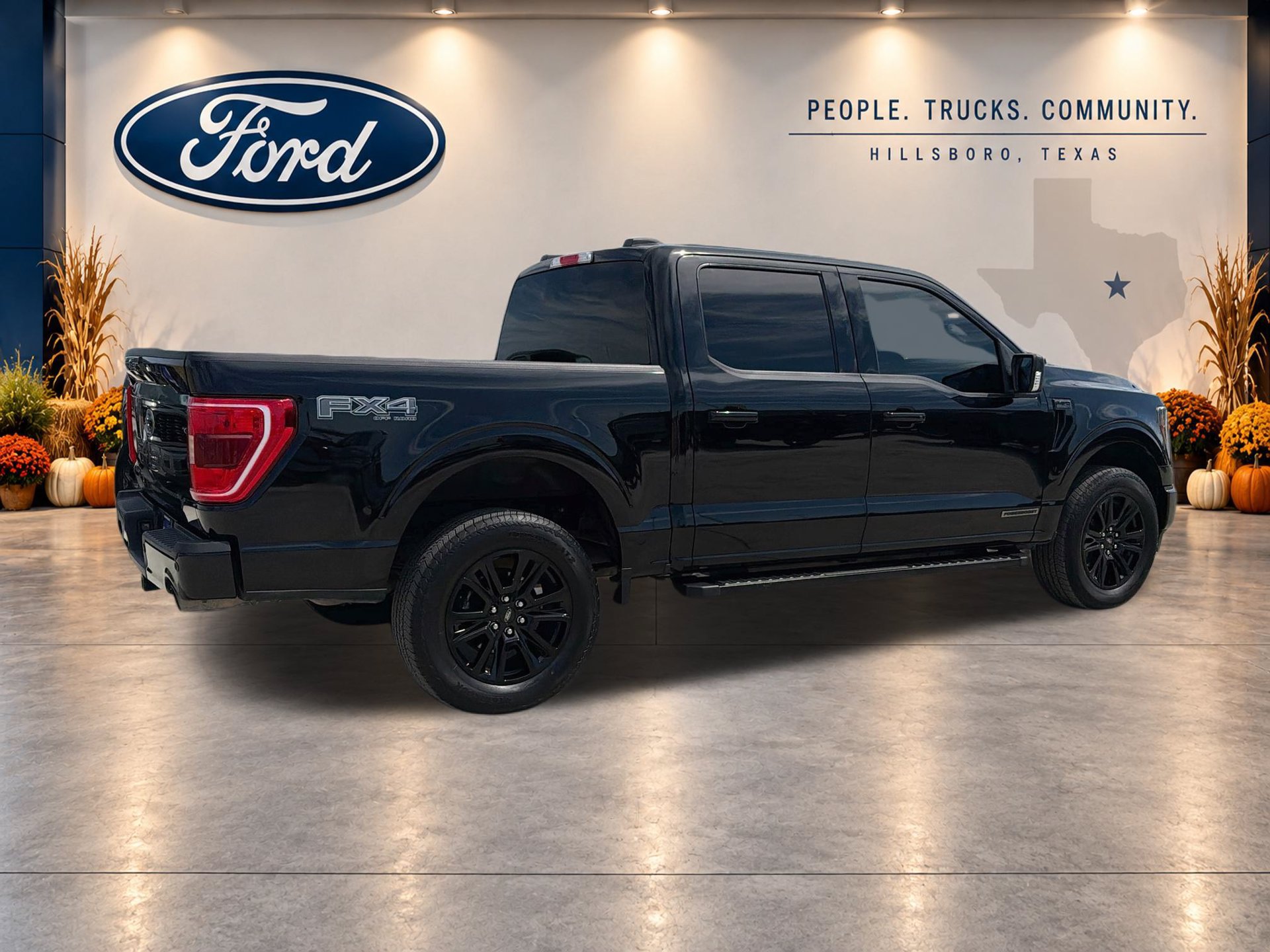 Used 2023 Ford F150 XLT w/ Equipment Group 302A High AWD/4WD image 5