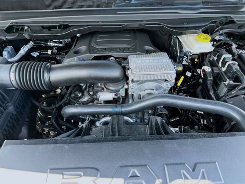 New 2026 RAM 1500 Big Horn AWD/4WD image 36