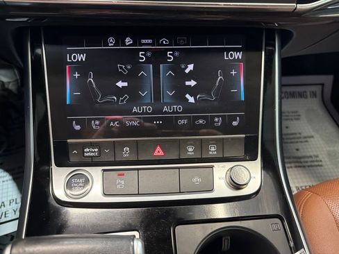 Used 2023 Audi Q7 3.0T Premium Plus w/ Premium Plus Package AWD/4WD image 31