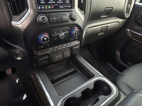 Used 2023 Chevrolet Silverado 2500 LT w/ Convenience Package image 14