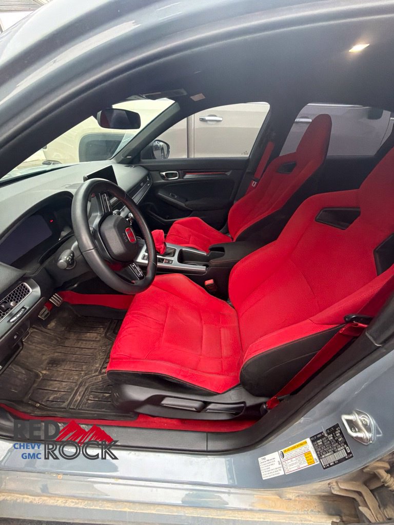 Used 2024 Honda Civic Type R image 1