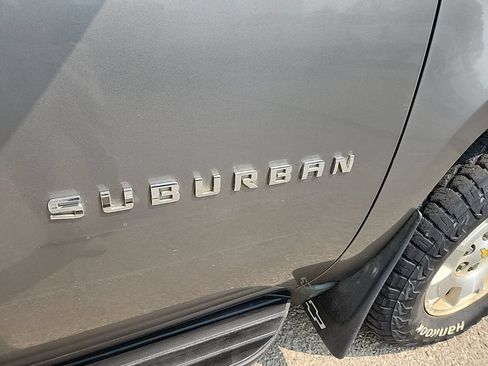 Used 2012 Chevrolet Suburban LS w/ Convenience Package 1 AWD/4WD image 40
