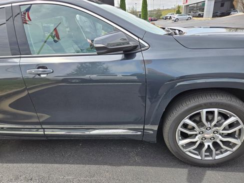 Used 2022 GMC Terrain Denali AWD/4WD image 9