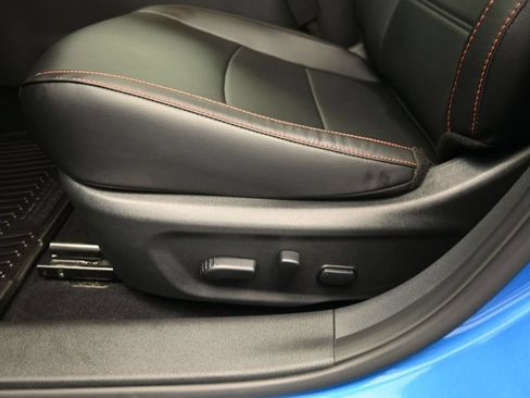 Used 2024 Nissan Sentra SR w/ SR Premium Package FWD image 21