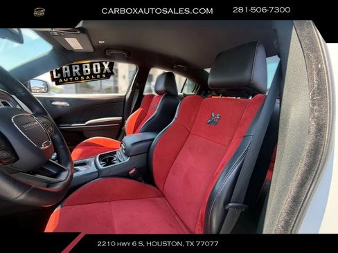 Used 2023 Dodge Charger Scat Pack w/ Dynamics Package RWD image 18