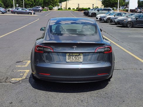 Used 2023 Tesla Model 3 Standard Range RWD image 6
