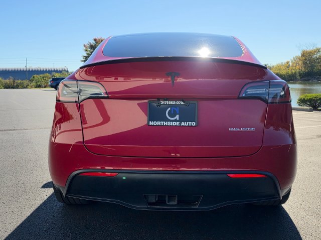 Used 2022 Tesla Model Y Performance AWD/4WD image 9