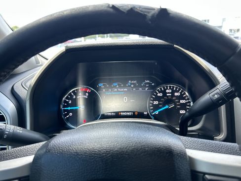 Used 2017 Ford F250 Lariat w/ Lariat Ultimate Package AWD/4WD image 16