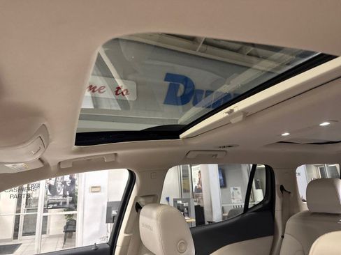 Used 2021 GMC Acadia Denali image 18