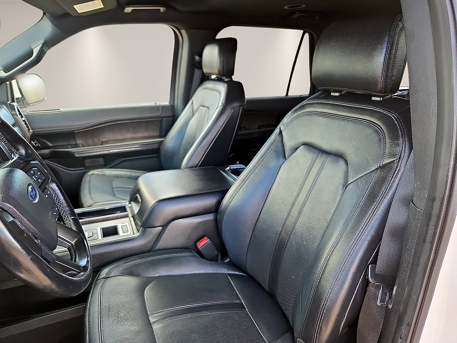 Used 2019 Ford Expedition Limited RWD image 15