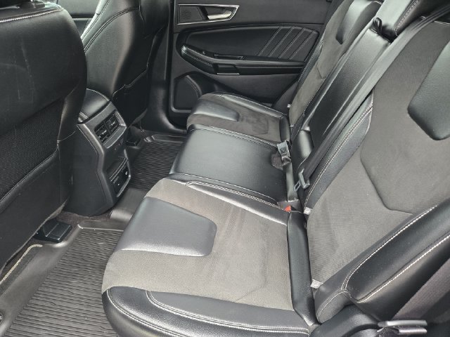 Used 2020 Ford Edge ST w/ Equipment Group 401A AWD/4WD image 30