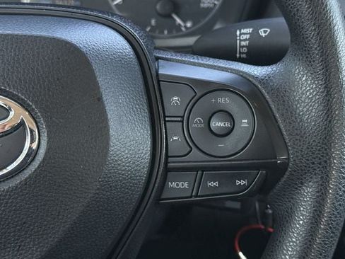 Used 2024 Toyota Corolla LE FWD image 15