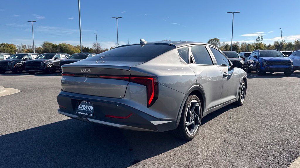 Certified 2025 Kia K4 EX FWD image 7