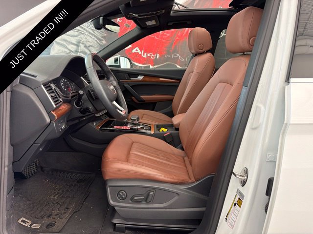 Used 2024 Audi Q5 Premium w/ Convenience Package AWD/4WD image 9