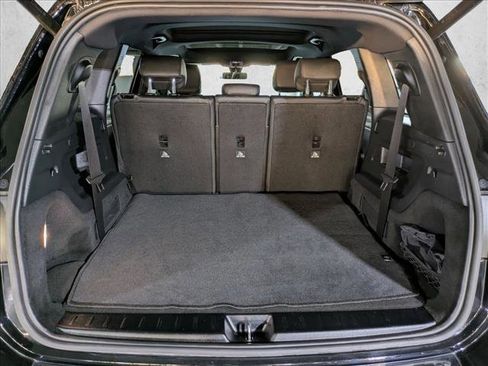 Used 2023 Mercedes-Benz GLB 250 4MATIC image 7