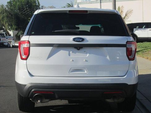 Used 2017 Ford Explorer 4WD Police Interceptor image 5