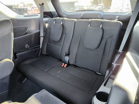 Certified 2022 Ford Explorer XLT image 18