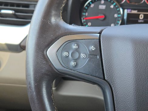 Used 2017 Chevrolet Tahoe LT image 21