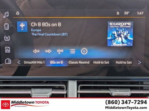 Used 2024 Chevrolet Trax RS w/ Driver Confidence Package image 23