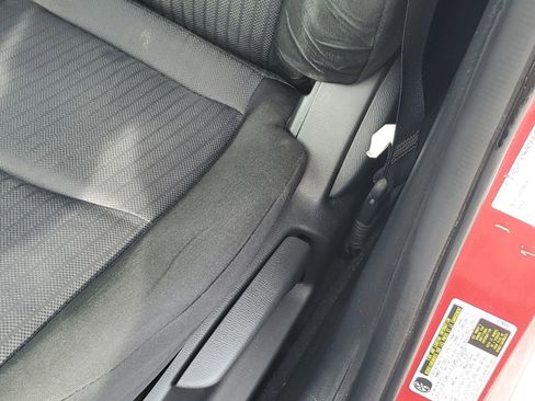 Used 2016 MAZDA MAZDA3 i Sport image 19